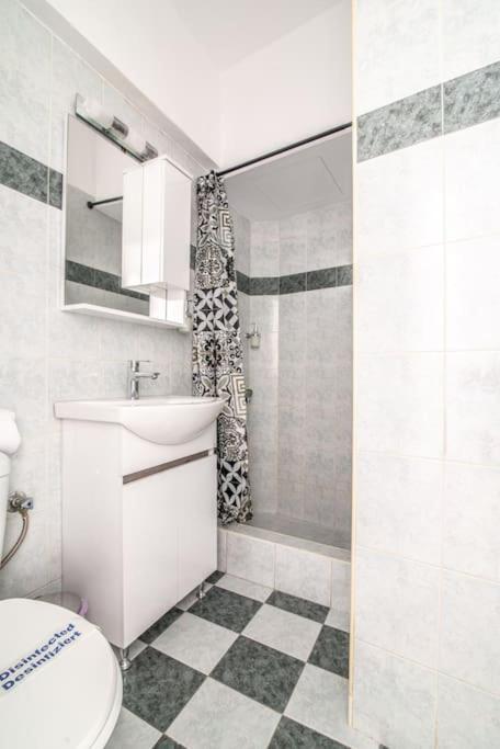 New Studio In The Heart Of City Center 이라클리온 외부 사진