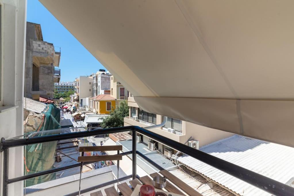 New Studio In The Heart Of City Center 이라클리온 외부 사진